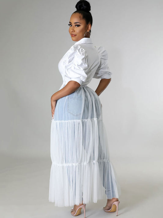 Tops con cuello en V y manga corta con patchwork de malla