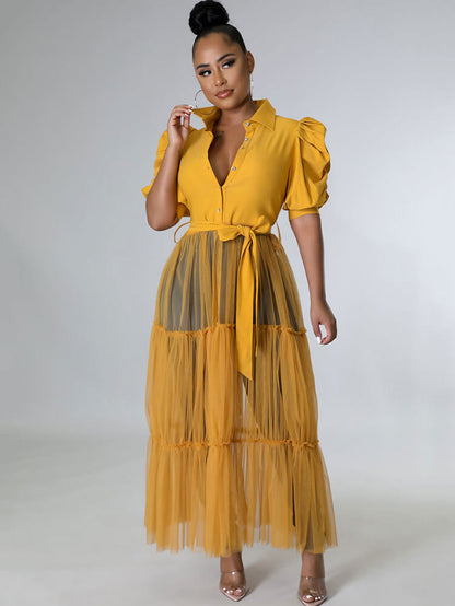 Tops con cuello en V y manga corta con patchwork de malla