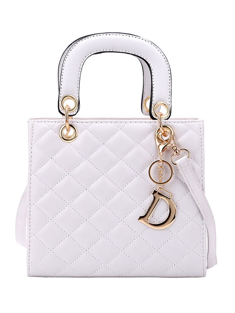 Bolso bandolera acolchado sencillo con colgante