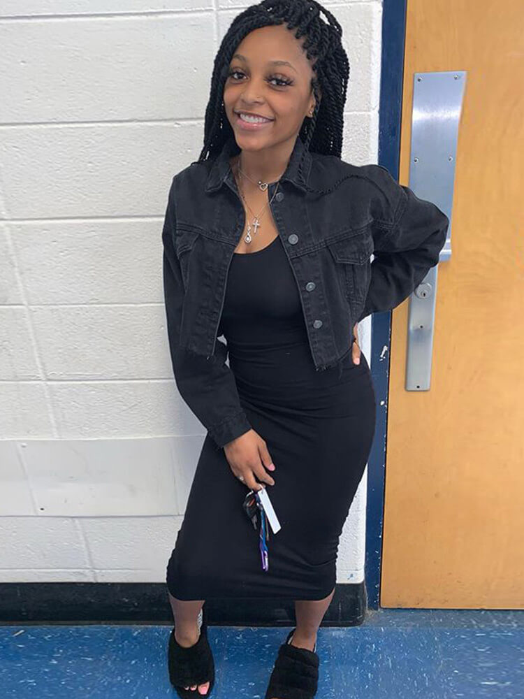 Chaquetas vaqueras rasgadas con botones de manga larga