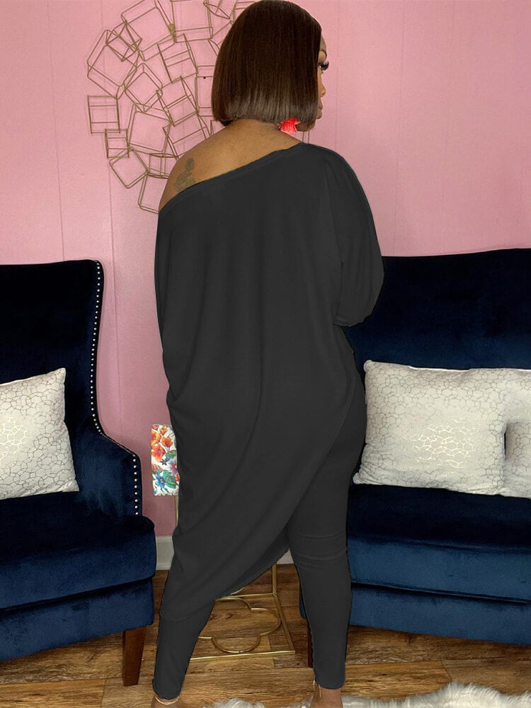 Tops irregulares estampados de dos piezas y pantalones largos ajustados