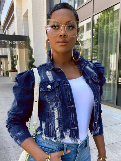 Abrigos de mezclilla destruidos recortados con botones vintage