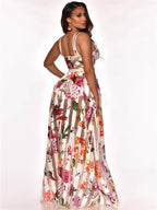 Vestidos de playa elegantes con estampado floral y retazos de malla transparente 