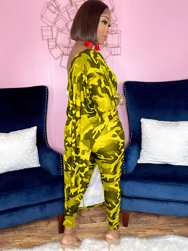 Tops irregulares estampados de dos piezas y pantalones largos ajustados